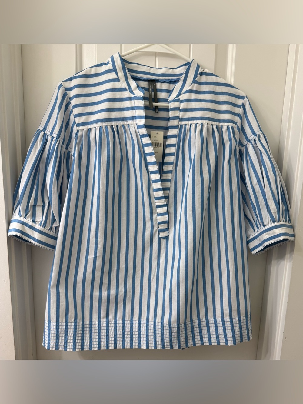 Anthropologie Darcey Popover Swing Top w/ Blue and White Vertical Stripes Sz L